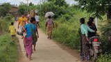 မုံရွာမြို့နယ် မအူရွာမီးရှို့ခံရပြီး ဒေသခံတစ်ထောင်ကျော် ထွက်ပြေး