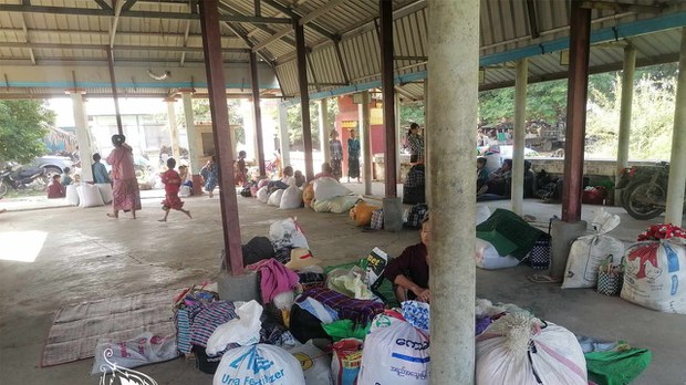 မုံရွာခရိုင်က စစ်ဘေးဒုက္ခသည် နှစ်ထောင်ခန့် အကူအညီလိုနေ မုံရွာခရိုင်က စစ်ဘေးဒုက္ခသည် နှစ်ထောင်ခန့် အကူအညီလိုနေ