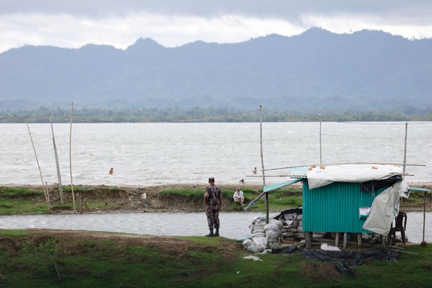 မြန်မာဘက်က ကျည်ထိမှန်လို့ ဘင်္ဂလားဒေ့ရှ်ဆယ်ကျော်သက်တစ်ဦးသေဆုံး
