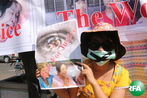 koh-tao-protest-ygn-620.jpg koh-tao-protest-ygn-620.jpg