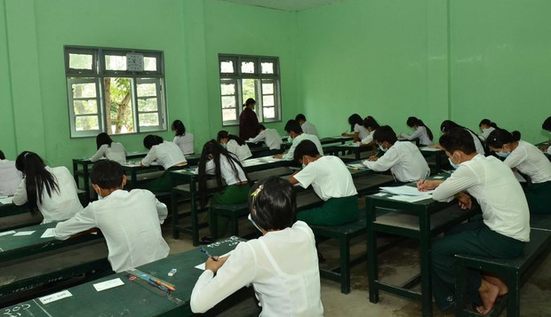 မြန်မာ့ အင်္ဂလိပ်စာကျွမ်းကျင်မှု ညွှန်းကိန်း ကိုးဆယ်နဲ့ အဆင့်နိမ့်ကျ မြန်မာ့ အင်္ဂလိပ်စာကျွမ်းကျင်မှု ညွှန်းကိန်း ကိုးဆယ်နဲ့ အဆင့်နိမ့်ကျ