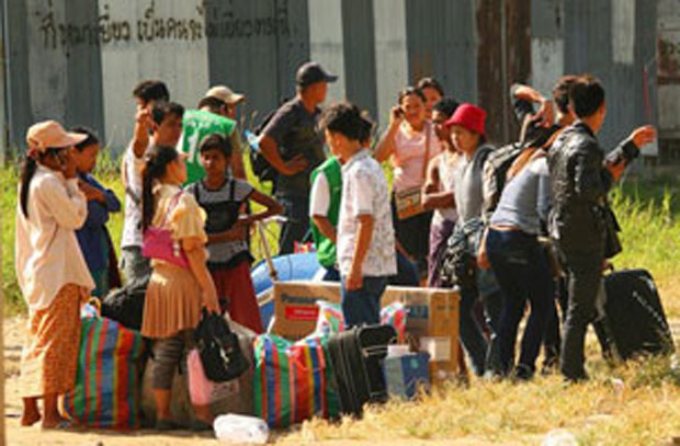 migrant-workers-thai-border-620.jpg