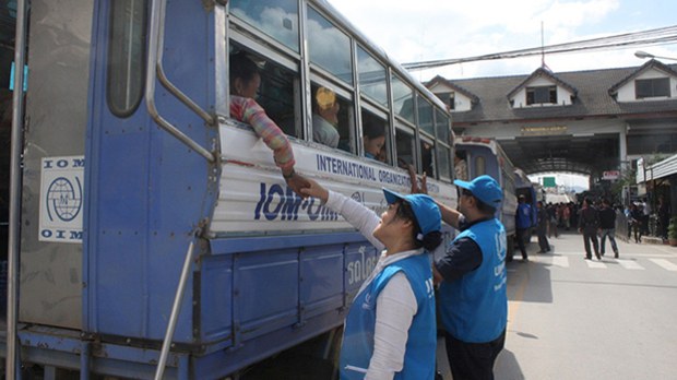 myanmar-refugees-return-622.jpg