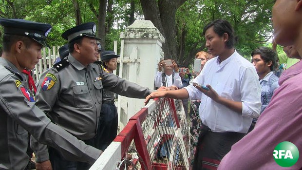 myanmar-veneer-workers-court-620.jpg myanmar-veneer-workers-court-620.jpg