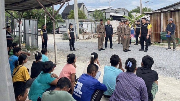 ထိုင်းမှာ တစ်ပတ်အတွင်း မြန်မာနိုင်ငံသား တစ်ရာကျော် ဖမ်းဆီးခံရ ထိုင်းမှာ တစ်ပတ်အတွင်း မြန်မာနိုင်ငံသား တစ်ရာကျော် ဖမ်းဆီးခံရ