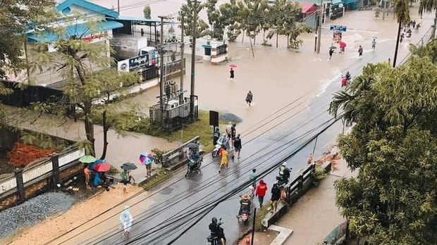 mawlamyin-flooding.jpg