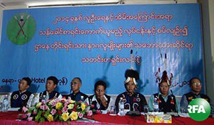 naga-305.jpg naga-305.jpg