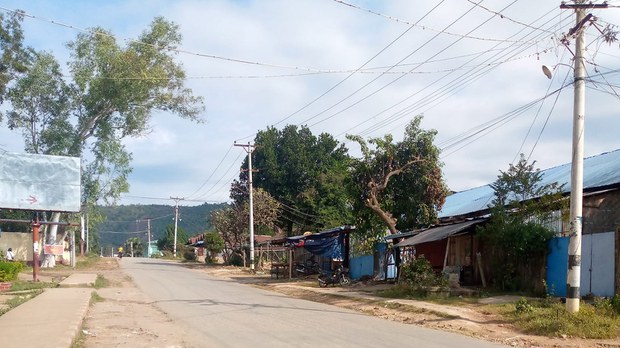 တိုက်ပွဲပြင်းထန်နေတဲ့ နမ္မတူမြို့ထဲ ဒေသခံ ရာနဲ့ချီ ပိတ်မိနေ တိုက်ပွဲပြင်းထန်နေတဲ့ နမ္မတူမြို့ထဲ ဒေသခံ ရာနဲ့ချီ ပိတ်မိနေ