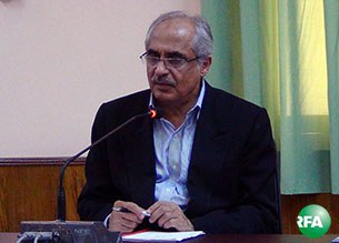 nambiar-305.jpg nambiar-305.jpg