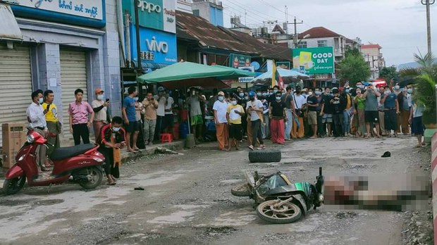 နမ်ခမ်းမြို့မှာ SSPPကို ဆန္ဒပြစဉ် ဗုံးပေါက်ကွဲပြီး နှစ်ဦးသေ၊ နှစ်ဦးဒဏ်ရာရ နမ်ခမ်းမြို့မှာ SSPPကို ဆန္ဒပြစဉ် ဗုံးပေါက်ကွဲပြီး နှစ်ဦးသေ၊ နှစ်ဦးဒဏ်ရာရ