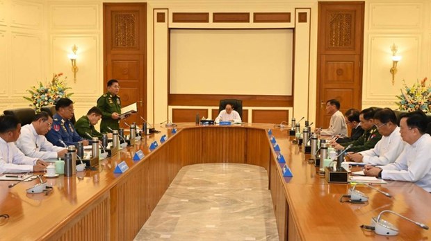 ကာလုံအစည်းအဝေးခေါ်ပြီး စစ်ကောင်စီသက်တမ်းထပ်တိုး ကာလုံအစည်းအဝေးခေါ်ပြီး စစ်ကောင်စီသက်တမ်းထပ်တိုး
