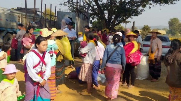 နောင်ချိုမြို့နယ်မှာ တိုက်ပွဲပြင်းထန်နေပြီး ရွာသားအချို့ ပိတ်မိနေ နောင်ချိုမြို့နယ်မှာ တိုက်ပွဲပြင်းထန်နေပြီး ရွာသားအချို့ ပိတ်မိနေ