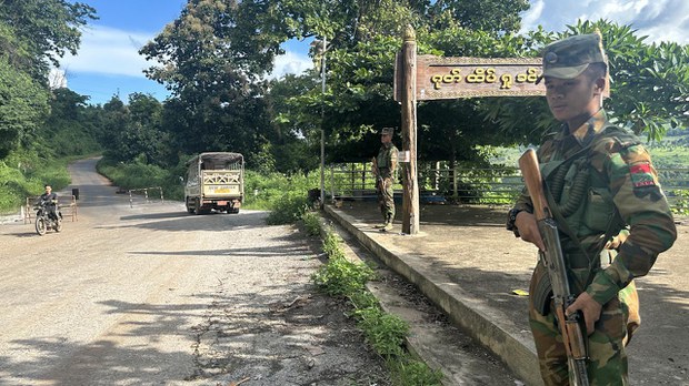 နောင်ချိုမြို့နယ် ဂန့်ကော်ရွာကို စစ်ကောင်စီတပ် ထိန်းချုပ် နောင်ချိုမြို့နယ် ဂန့်ကော်ရွာကို စစ်ကောင်စီတပ် ထိန်းချုပ်