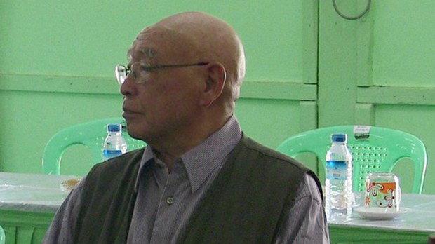 ပန်ဝါက ဦးဇခုန်တိန့်ယိန်းရဲ့ နေအိမ် KIA ချိပ်ပိတ် ပန်ဝါက ဦးဇခုန်တိန့်ယိန်းရဲ့ နေအိမ် KIA ချိပ်ပိတ်