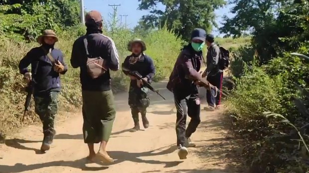 ကနီ သာယာကုန်းရွာမှာ လက်နက်ကြီးကြောင့် လူကိုးဦး ထိခိုက်ဒဏ်ရာရ