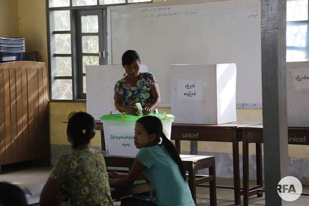 by-election-voting-620.jpg