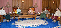 suu_kyi_cec_200px.jpg