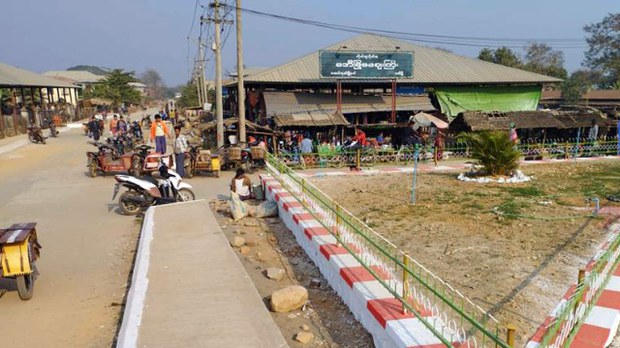 တောင်ကုတ်မှာ မာန်အောင် ဒေသခံ တစ်ရာကျော် ပိတ်မိနေတယ်လို့ မြောက်ပိုင်းသုံးဖွဲ့ ပြော