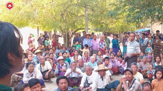 မုံရွာမြို့ သက္ကယ်ကျင်းရွာခံ ငါးဆယ်ကျော် ဖမ်းဆီးခံထားရတာ နှစ်လနီးပါးရှိလာ