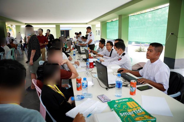 ငွေလိမ်လုပ်ငန်းက နိုင်ငံခြားသား ၂၇၃ ဦးကို ထပ်မံဖော်ထုတ်နိုင်ခဲ့ကြောင်း စစ်ကောင်စီထုတ်ပြန် ငွေလိမ်လုပ်ငန်းက နိုင်ငံခြားသား ၂၇၃ ဦးကို ထပ်မံဖော်ထုတ်နိုင်ခဲ့ကြောင်း စစ်ကောင်စီထုတ်ပြန်