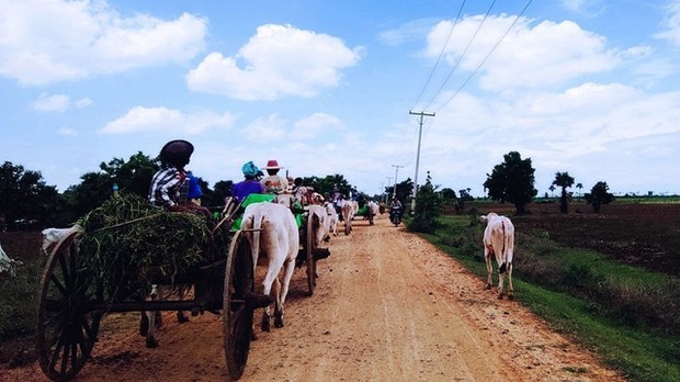 ပုလဲမြို့နယ် ကန့်ဒေါင့်ရဲစခန်းအနီး တိုက်ပွဲပြင်းထန်နေ၊ ပြည်သူ တစ်သောင်းခွဲကျော် ထွက်ပြေးနေရ ပုလဲမြို့နယ် ကန့်ဒေါင့်ရဲစခန်းအနီး တိုက်ပွဲပြင်းထန်နေ၊ ပြည်သူ တစ်သောင်းခွဲကျော် ထွက်ပြေးနေရ
