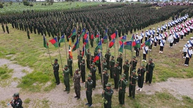 ပအိုဝ်းပြည်သူ့စစ် တစ်သောင်းကျော် စစ်သင်တန်းဆင်း ပအိုဝ်းပြည်သူ့စစ် တစ်သောင်းကျော် စစ်သင်တန်းဆင်း