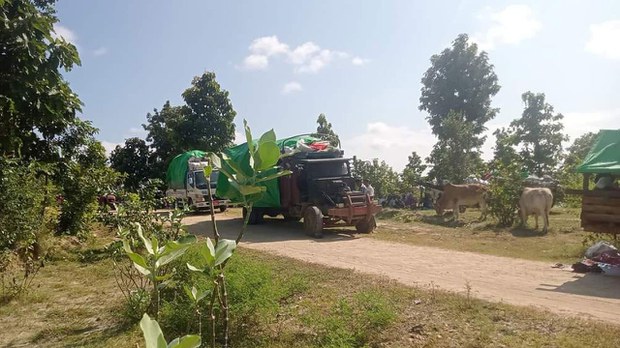 ပေါက်မြို့နယ် စပါးမြှောရွာ စီးနင်းခံရပြီး ငါးဦး သေဆုံး၊ လူ ငါးဆယ်ခန့် ဖမ်းဆီးခံထားရ ပေါက်မြို့နယ် စပါးမြှောရွာ စီးနင်းခံရပြီး ငါးဦး သေဆုံး၊ လူ ငါးဆယ်ခန့် ဖမ်းဆီးခံထားရ