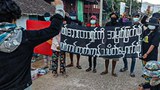 လူနဲ့ဆိုင်ကယ်တွေ အဖမ်းခံရပြီးနောက် ပိုက်ဆံနဲ့ ပြန်ရွေးခဲ့ရ