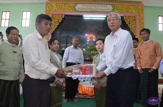 htinkyaw-flooding-refugees-620.jpg htinkyaw-flooding-refugees-620.jpg