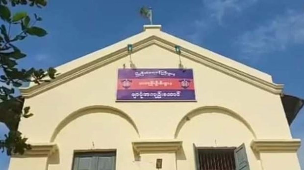ဖျာပုံထောင် ရုန်းရင်းဆန်ခတ်မှုမှာ အကျဉ်းသား ၁၈ ဦး ထောင်ခြောက်လစီ ထပ်တိုးချခံရ