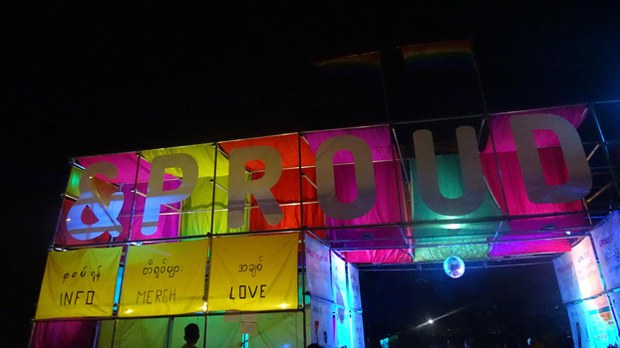 &proud-622.jpg &proud-622.jpg