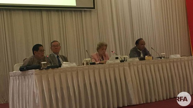 rakhine-investigation-commission-press-622.jpg rakhine-investigation-commission-press-622.jpg