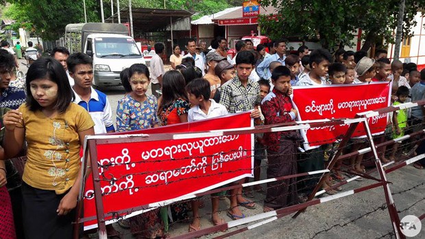 rakhine-monk-arrest-620jpg rakhine-monk-arrest-620jpg