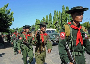 burma-soldiers-rakhine-305