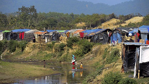 rohingya-border-622.jpg