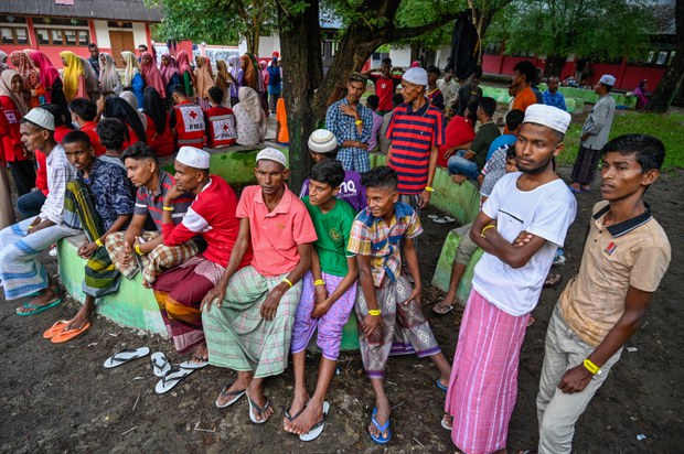 ရိုဟင်ဂျာဒုက္ခသည်တွေ အင်ဒိုနီးရှားကိုရောက်ရှိခိုလှုံ ရိုဟင်ဂျာဒုက္ခသည်တွေ အင်ဒိုနီးရှားကိုရောက်ရှိခိုလှုံ