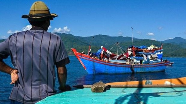 ရိုဟင်ဂျာလှေစီးဒုက္ခသည်တွေ ပိုများလာနိုင်ကြောင်း Save The Children ပြော ရိုဟင်ဂျာလှေစီးဒုက္ခသည်တွေ ပိုများလာနိုင်ကြောင်း Save The Children ပြော