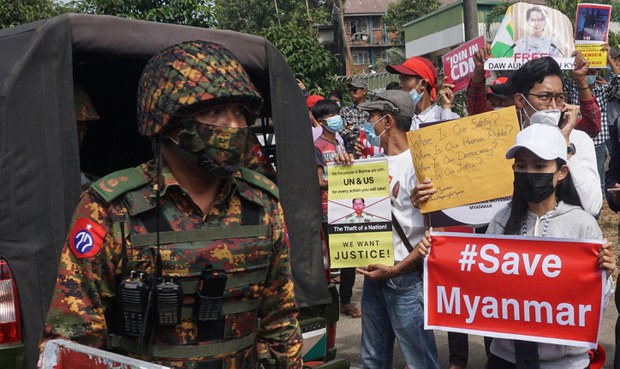 စစ်ကောင်စီ တပ်မနဲ့ လုပ်ငန်းတွေကို ဗြိတိန်ဒဏ်ခတ် စစ်ကောင်စီ တပ်မနဲ့ လုပ်ငန်းတွေကို ဗြိတိန်ဒဏ်ခတ်