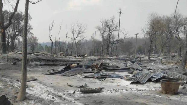 စလင်းမြို့နယ်က ကင်မွန်းချုံရွာလုံးကျွတ်နီးပါး မီးရှို့ခံရ စလင်းမြို့နယ်က ကင်မွန်းချုံရွာလုံးကျွတ်နီးပါး မီးရှို့ခံရ