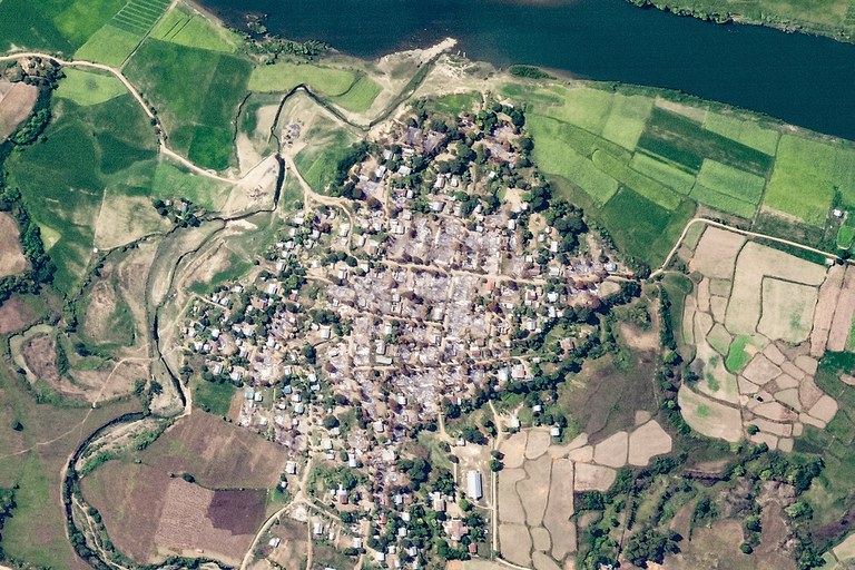 San_Myo,_Gangaw_township,_Magway,_Myanmar_1-23-2022 Planet Labs_F.jpg San_Myo,_Gangaw_township,_Magway,_Myanmar_1-23-2022 Planet Labs_F.jpg