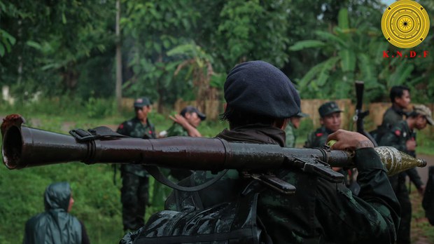 ဖားဆောင်းမှာ စစ်တပ်ရဟတ်ယာဉ်တစ်စင်း ပစ်ချခံရ