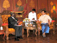 gambari_nyanwin_200px.jpg gambari_nyanwin_200px.jpg