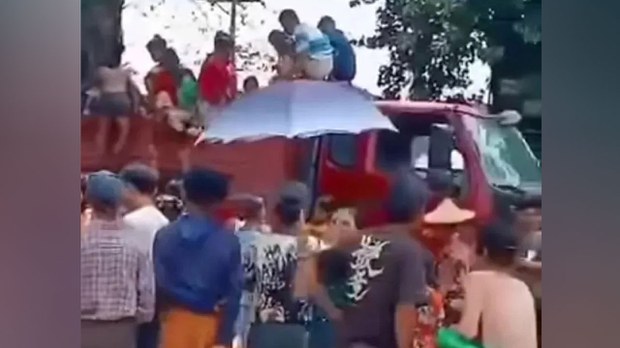 စစ်တွေ ဗျိုင်းဖြူရွာ စီးနင်းခံရမှု သတ်ဖြတ်ခံရသူ ၇၆ ဦးအထိရှိလာကြောင်း AA ပြော စစ်တွေ ဗျိုင်းဖြူရွာ စီးနင်းခံရမှု သတ်ဖြတ်ခံရသူ ၇၆ ဦးအထိရှိလာကြောင်း AA ပြော