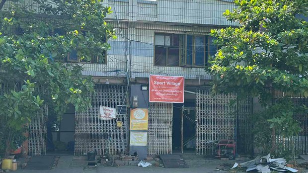 မန္တလေးမြို့လယ်က လူနေဆိုင်ခန်း ၁၅၀ ကျော်မှာ နေထိုင်သူတွေကို ဖယ်ရှားခိုင်း မန္တလေးမြို့လယ်က လူနေဆိုင်ခန်း ၁၅၀ ကျော်မှာ နေထိုင်သူတွေကို ဖယ်ရှားခိုင်း