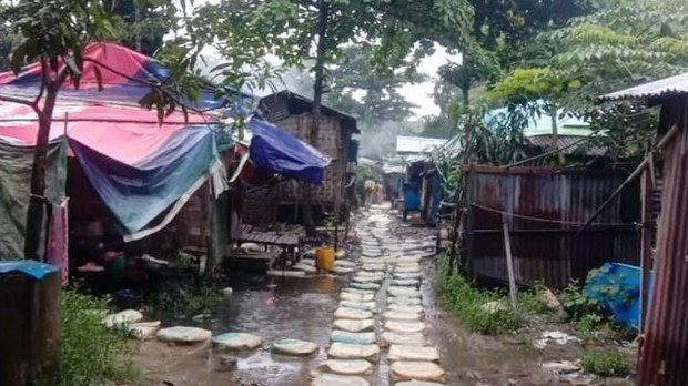ဒဂုံမြို့သစ်တောင်ပိုင်းက ကျူးကျော်နေအိမ်တစ်ရာကျော်ကို တစ်လအတွင်းဖယ်ရှားခိုင်း ဒဂုံမြို့သစ်တောင်ပိုင်းက ကျူးကျော်နေအိမ်တစ်ရာကျော်ကို တစ်လအတွင်းဖယ်ရှားခိုင်း