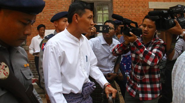မိုးထိမိုးမိ ရွှေသူဌေး ဦးစိုးထွန်းရှိန် ထောင် ၁၀ နှစ်ချမှတ်ခံရ မိုးထိမိုးမိ ရွှေသူဌေး ဦးစိုးထွန်းရှိန် ထောင် ၁၀ နှစ်ချမှတ်ခံရ