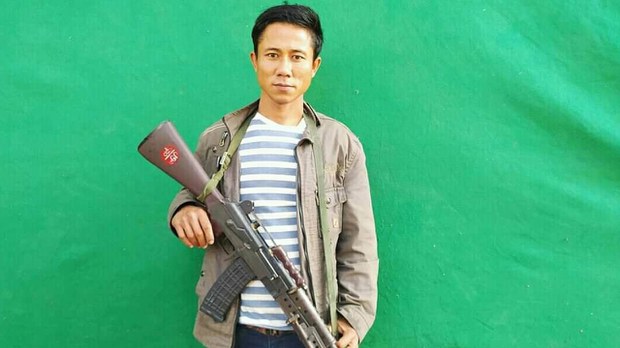 စစ်သားတစ်ဦး ရေစကြို PDF တပ်ဖွဲ့နဲ့ ပူးပေါင်း စစ်သားတစ်ဦး ရေစကြို PDF တပ်ဖွဲ့နဲ့ ပူးပေါင်း