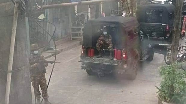thamine-soldiers.jpg thamine-soldiers.jpg