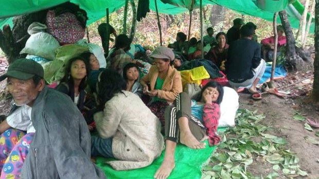 htan-talan-refugees.jpg htan-talan-refugees.jpg