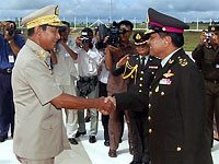 Sonthi_Maung_Aye_200px.jpg Sonthi_Maung_Aye_200px.jpg